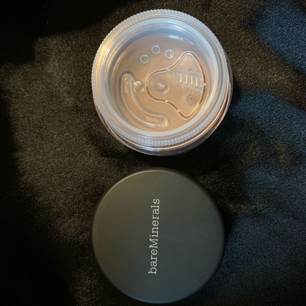 *BRAND NEW/UNOPENED* BARE MINERALS